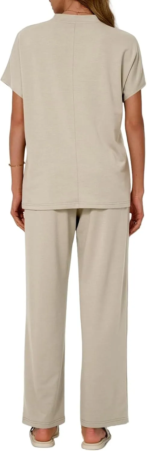 Casual 2 Piece Outfits for Women Loose Round Neck Short Sleeve Tops Drawstring Straight Pant Sets Lounge Tracksuits
