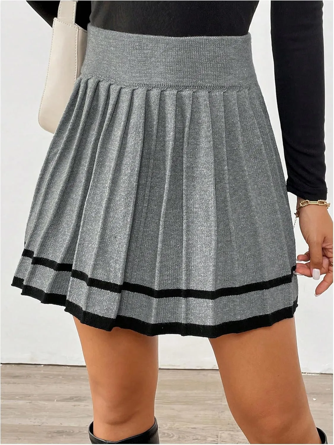 MakeMeChic Women's A Line Short Skirt Contrast Binding Elastic Waist Pleated Mini Skirts