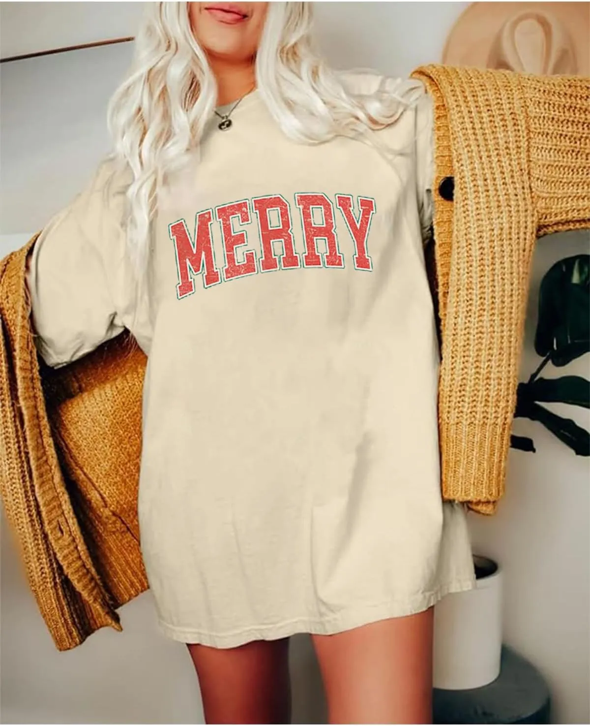 Merry Christmas Shirts Women Vintage Merry Letter Printed T-Shirt Xmas Gifts Christmas Holiday Oversized Tees Top