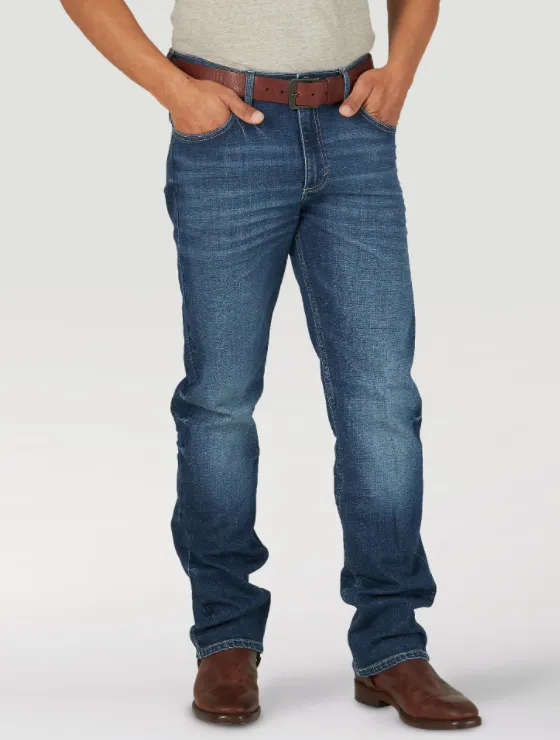 Wrangler Men's 20X No. 44 Slim Fit Straight Leg Jean